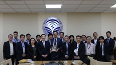 Đại diện các doanh nghiệp Nhật Bản đến làm việc tại Bộ Thông tin và Truyền thông. 