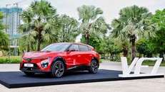 VinFast chính thức nhận đặt cọc xe VF7: Uu đãi 30 triệu cho khách hàng tiên phong