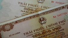 Lãi suất trái phiếu Chính phủ giảm mạnh ở kỳ hạn ngắn