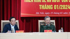 Đại tướng Tô Lâm, Bộ trưởng Bộ Công an, Tổ trưởng Tổ công tác triển khai Đề án 06 của Chính phủ và Phó Thủ tướng Chính phủ Trần Lưu Quang đồng chủ trì phiên họp. 