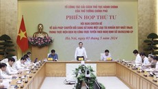 Phó Thủ tướng Trần Lưu Quang phát biểu.