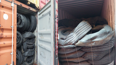 Hiện tại, Công ty TNHH MSC Việt Nam (hãng tàu MSC) vẫn còn tồn đọng hơn 1.000 container phế thải thuộc danh mục hàng hóa cấm nhập khẩu tại cảng Hải Phòng.