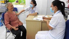 Bộ Y tế ban hành quy định mới về tiêu chuẩn, điều kiện xét thăng hạng chức danh nghề nghiệp viên chức chuyên ngành y, dược, dân số. (Ảnh minh hoạ)