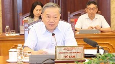 Tổng Bí thư, Chủ tịch nước Tô Lâm chủ trì họp Bộ Chính trị, Ban Bí thư để chỉ đạo việc tập trung khắc phục hậu quả mưa lũ do ảnh hưởng của cơn bão số 3 và chủ động ứng phó với mưa lũ, sạt lở đất trong thời gian tới.