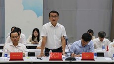 Phó Giám đốc Sở Y tế tỉnh Bình Dương, bác sĩ Huỳnh Minh Chín lên tiếng về vấn nạn giả mạo chữ ký lãnh đạo ngành. 