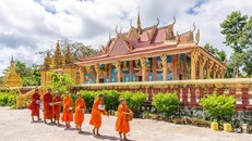 Khám phá kiến trúc độc đáo của chùa Tà Ngáo ở vùng biên An Giang 