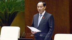 Phó Chủ tịch Quốc hội Trần Quang Phương điều hành phiên họp. 