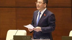 Bộ trưởng Bộ Công Thương Nguyễn Hồng Diên giải trình, làm rõ vấn đề đại biểu Quốc hội nêu. 