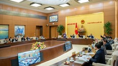  Quang cảnh phiên họp của Ủy ban Thường vụ Quốc hội.