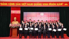 Tuyên dương học sinh đoạt giải Olympic và Khoa học kỹ thuật quốc tế năm 2024. 
