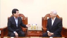 Chủ tịch nước Lương Cường thăm hỏi, chúc Tết đồng chí Nguyễn Minh Triết, nguyên Ủy viên Bộ Chính trị, nguyên Chủ tịch nước. 