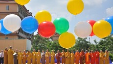 Chư tôn đức quang lâm Đại lễ thượng Đại Kỳ Vesak 2025