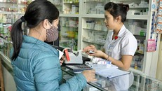 Yêu cầu đẩy mạnh kê đơn thuốc điện tử, liên thông đơn thuốc và bán thuốc theo đơn. (Ảnh minh hoạ)