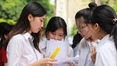 Bộ Giáo dục và Đào tạo hướng dẫn quy tắc quy đổi điểm trúng tuyển giữa các phương thức xét tuyển khi cơ sở đào tạo sử dụng đồng thời nhiều phương thức cho một ngành, nhóm ngành đào tạo. (Ảnh minh hoạ)