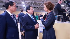 Thủ tướng Chính phủ Phạm Minh Chính gặp Tổng Giám đốc UNESCO Audrey Azoulay.