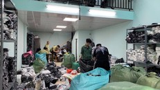 Hà Nội: Triệt phá kho hàng chứa hàng ngàn sản phẩm giả các nhãn hiệu LV, Gucci, Nike 
