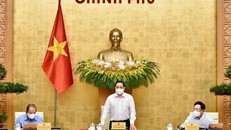 Thủ tướng Phạm Minh Chính phát biểu khai mạc phiên họp Chính phủ thường kỳ tháng 4/2021. Ảnh: VGP/Nhật Bắc