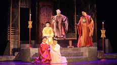 Vở kịch Huyền tích Chùa Một cột. 