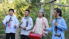 Hát sắc bùa Phú Lễ - Nét duyên đất và người xứ dừa 