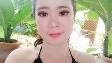 Thiếu nữ đâm chết người trong quán bar