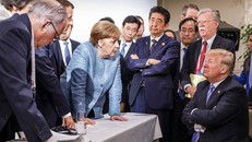 Tổng thống Mỹ Donald Trump và các nhà lãnh đạo G7 gặp nhau tại Canada năm 2018. (Ảnh: Getty Images)