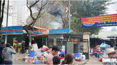 Hiện trường vụ cháy - Ảnh: HƯƠNG TRÀ/Tuổi trẻ