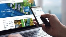 Xu hướng mua vé trực tuyến ngày càng phổ biến vì có nhiều tiện ích.