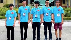 Các thành viên đội tuyển Việt Nam dự thi Olympic Vật lý quốc tế năm 2021. (Ảnh: Vietnamnet)