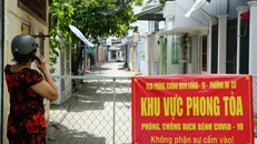 Phường An Cư, quận Ninh Kiều mới phong tỏa một con hẻm do xuất hiện hàng chục F0. Ảnh: TQ