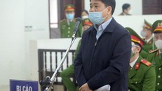 Bị cáo Nguyễn Đức Chung. (Ảnh: Nam Anh) 