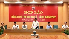 Lãnh đạo các đơn vị chức năng của Hà Nội tại phiên họp báo chiều 9/9 về kinh tế-xã hội. (Ảnh: Xuân Quảng/Vietnam+) 