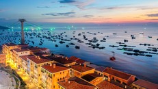 Báo Úc ca ngợi Thị trấn Hoàng Hôn Phú Quốc là Địa Trung Hải có thật ở Việt Nam