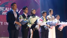 BGK có kinh nghiệm trong các cuộc thi sắc đẹp là những người “cầm cân nảy mực” tại Vòng Bán kết.