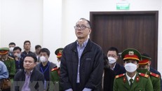 Bị cáo Đỗ Quốc Hùng (cựu Giám đốc BIDV chi nhánh Thành Đô) tại phiên tòa. (Ảnh: Kim Anh/TTXVN)