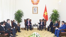 Thủ tướng đề nghị Boeing hỗ trợ Việt Nam thực hiện các chuyến bay thẳng đến Hoa Kỳ