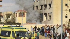 Hiện trường vụ đánh bom. Ảnh: Twitter