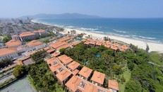 Nhiều dự án condotel được chào bán tại Đà Nẵng. Ảnh: Lê Hiếu.