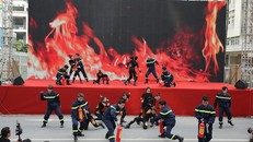 Diễn tập Phòng cháy chữa cháy với nhà mô hình tại chung cư Imperia Garden