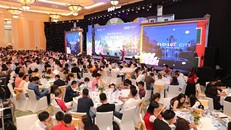 Sự kiện giới thiệu của dự án FLC Quảng Bình vẫn thu hút đông đảo khách hàng trong tháng ngâu