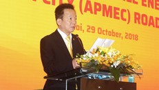 Chủ tịch HĐQT kiêm Tổng Giám đốc Tập đoàn T&T Group Đỗ Quang Hiển phát biểu khai mạc Hội thảo Dự án thành phố công nghệ cao năng lượng di động Châu Á – Thái Bình Dương