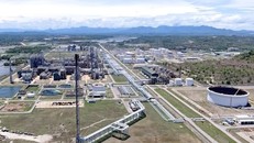 Việc BSR cắt giảm sản lượng để cứu một dự án đang đắp chiếu liệu có gì bất thường?