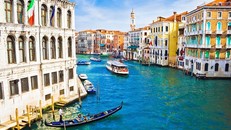 Italia cổ kính và lãng mạn, nơi gia đình chị Linh trải nghiệm nghỉ dưỡng hè vừa qua