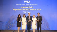 Sự kiện trao giải diễn ra trong khuôn khổ “Hội nghị khách hàng thường niên của tổ chức thẻ Visa” (Visa Vietnam Client Forum 2019), được tổ chức tại khách sạn JW Marriot, Phú Quốc, Tỉnh Kiên Giang, vào ngày 25.11.2009 vừa qua.