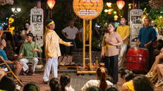 Trình diễn Bài Chòi trên phố cổ Hội An, tác giả Mai Thành Chương.