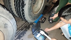 Đồng Nai: Bắt xe chở cát quá tải ‘khủng’ trên QL 1A