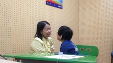 Miễn phí cấy ốc tai điện tử cho trẻ nghe kém