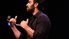 Tầm quan trọng của ngôn ngữ ký hiệu