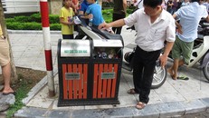 Cay nghiệt với đồng bào