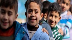 Tài trợ cho giáo dục giảm, đặc biệt trong giáo dục tiểu học