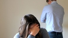 Khi chồng ngoại tình